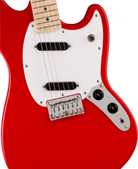 Squier Sonic Mustang, Maple Fingerboard, White Pickguard, Torino Red
