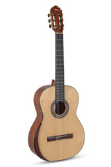 Manuel Rodriguez Classical Guitars Superior Series Spruce