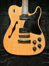 Fender JA-90 Jim Adkins NA IL Beg. Ink mjuk Hardcase