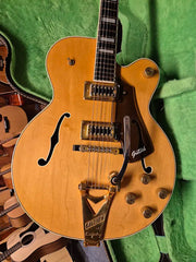 Gretch 7576 Countryclub -79 Ink. Case Beg.