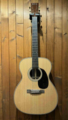 Martin 000-28 Modern Deluxe -24 Beg.
