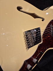 Fender "Tele-bration" Limited Edition 60th Anniversary Modern Telecaster Thinline 2011 Beg. Ink Hardcase