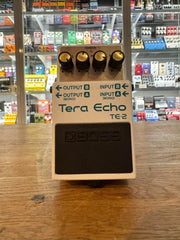 Boss Te-2 Tera Echo Ink. låda Beg.