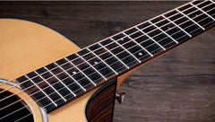 Taylor 212ce Rosewood/Spruce