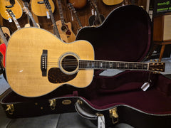 Martin J-40 2023 Beg. In Mint Condition incl. Case